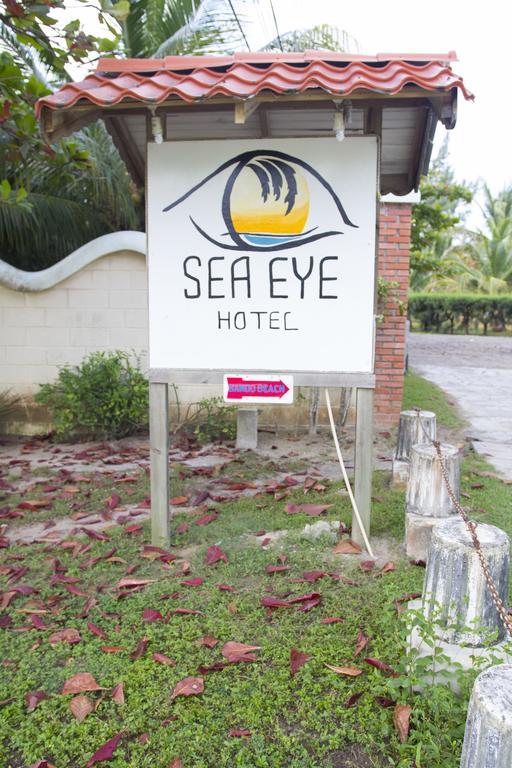 Sea Eye Hotel - Tropical Building Utila Dış mekan fotoğraf